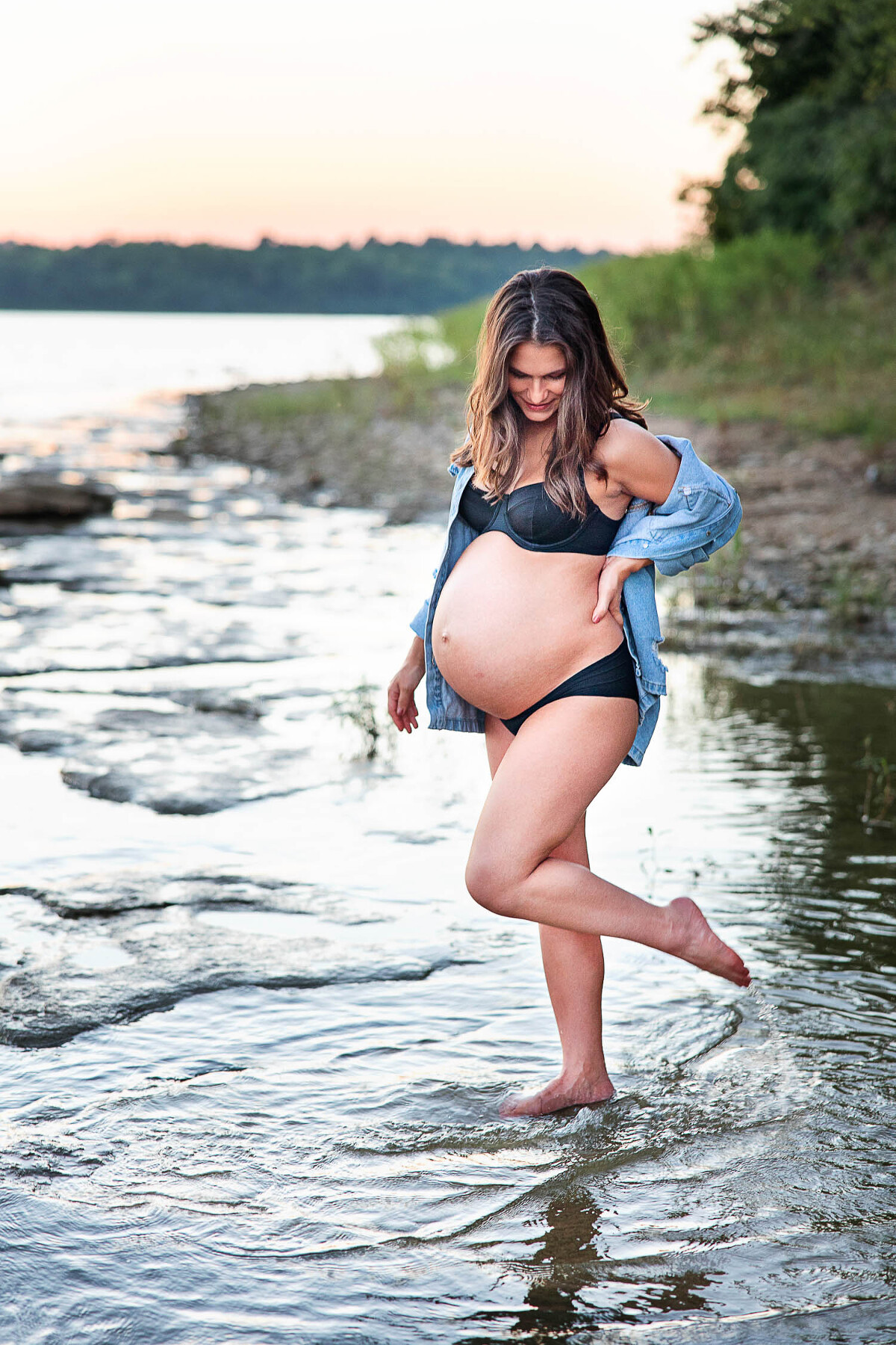 Smithville lake Sail boat cove maternity photos Kansas City_