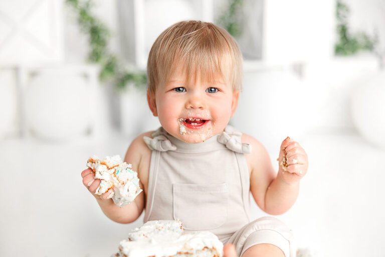 Babies First Portraits Caks Smash Photographer