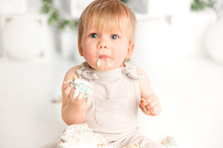 Babies First Portraits Caks Smash Photographer