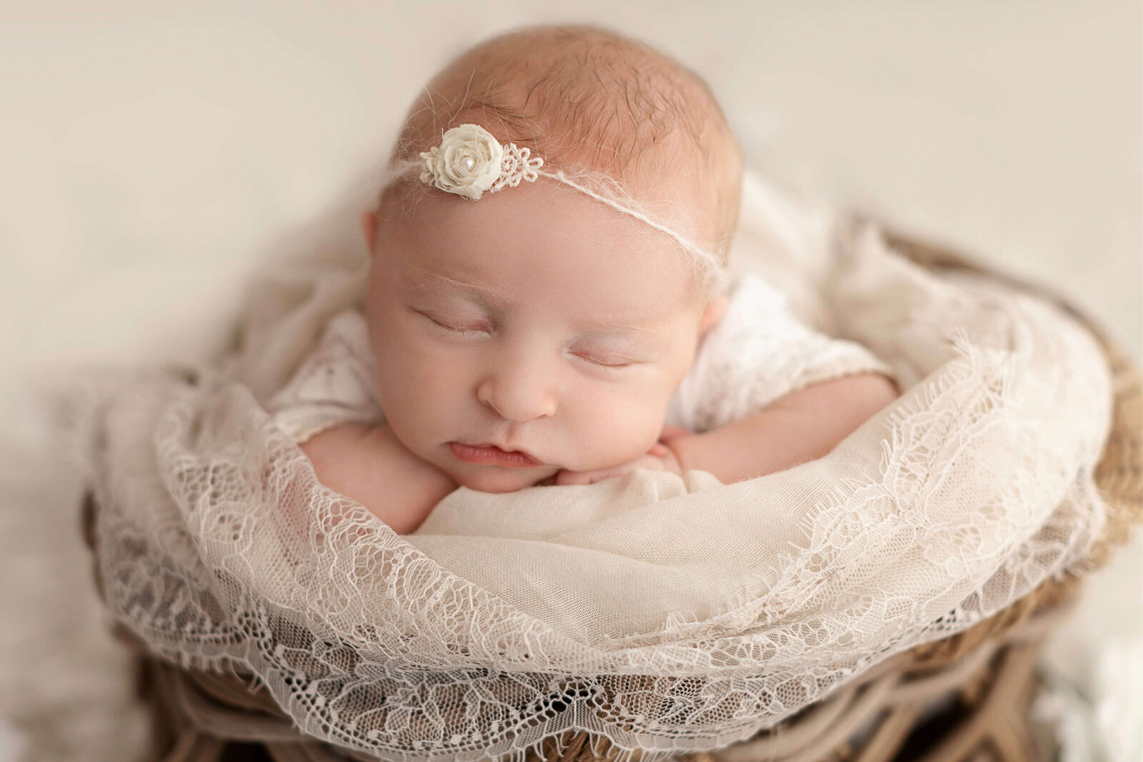 Newborn Photographer in Kansas City best photography