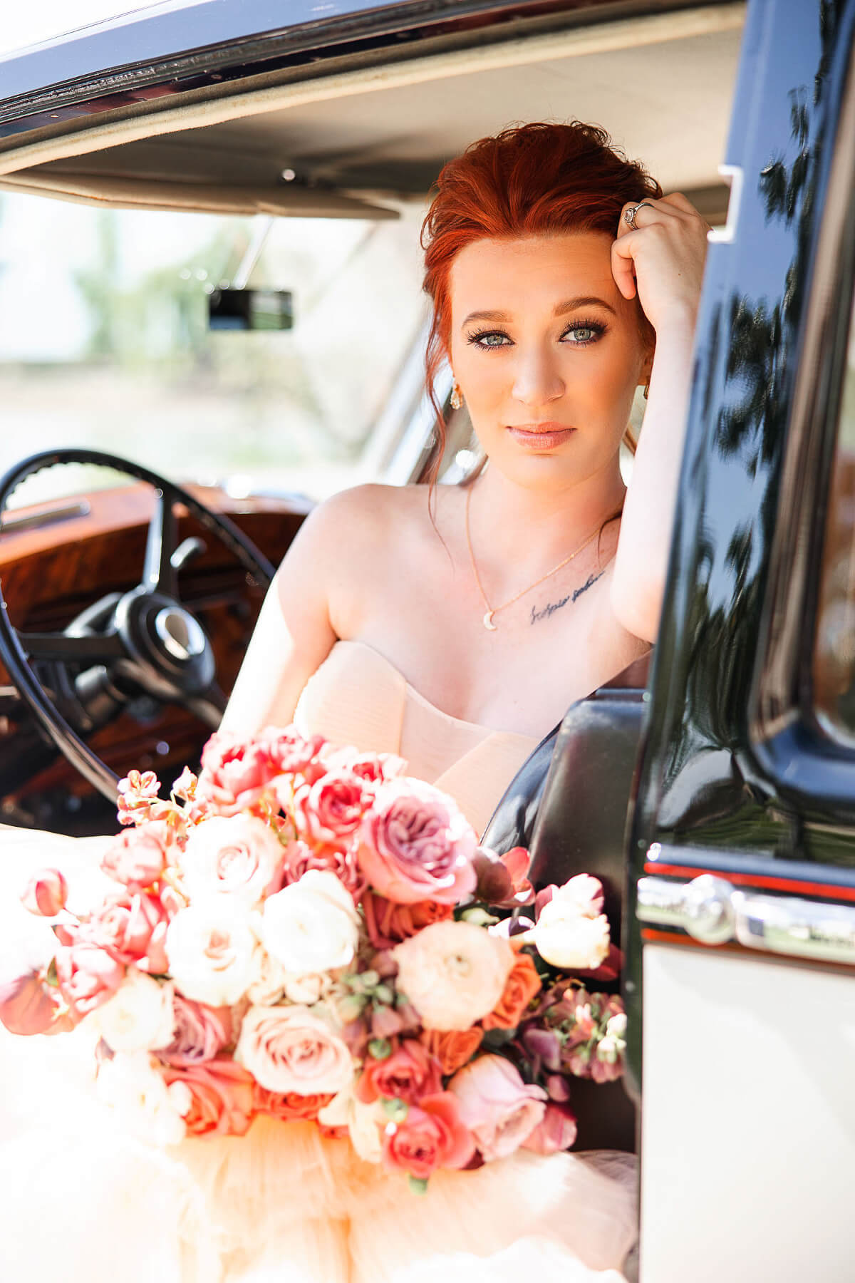 Kansas City Wedding Photographers KC weddings Smithville White Iron Ridge wedding venue portraits styled shoot Susy Photo